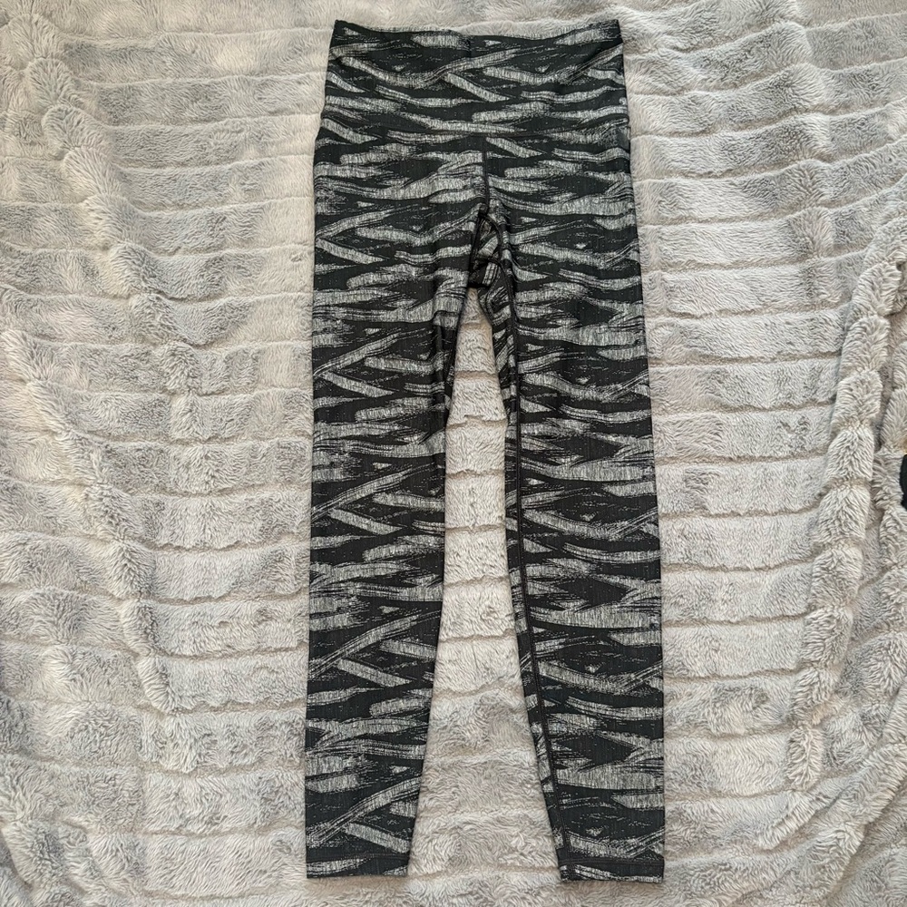 The North Face Black & Gray Patterned Leggings
